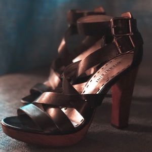 Gianni Bini Strappy Heel 😍👌🏽